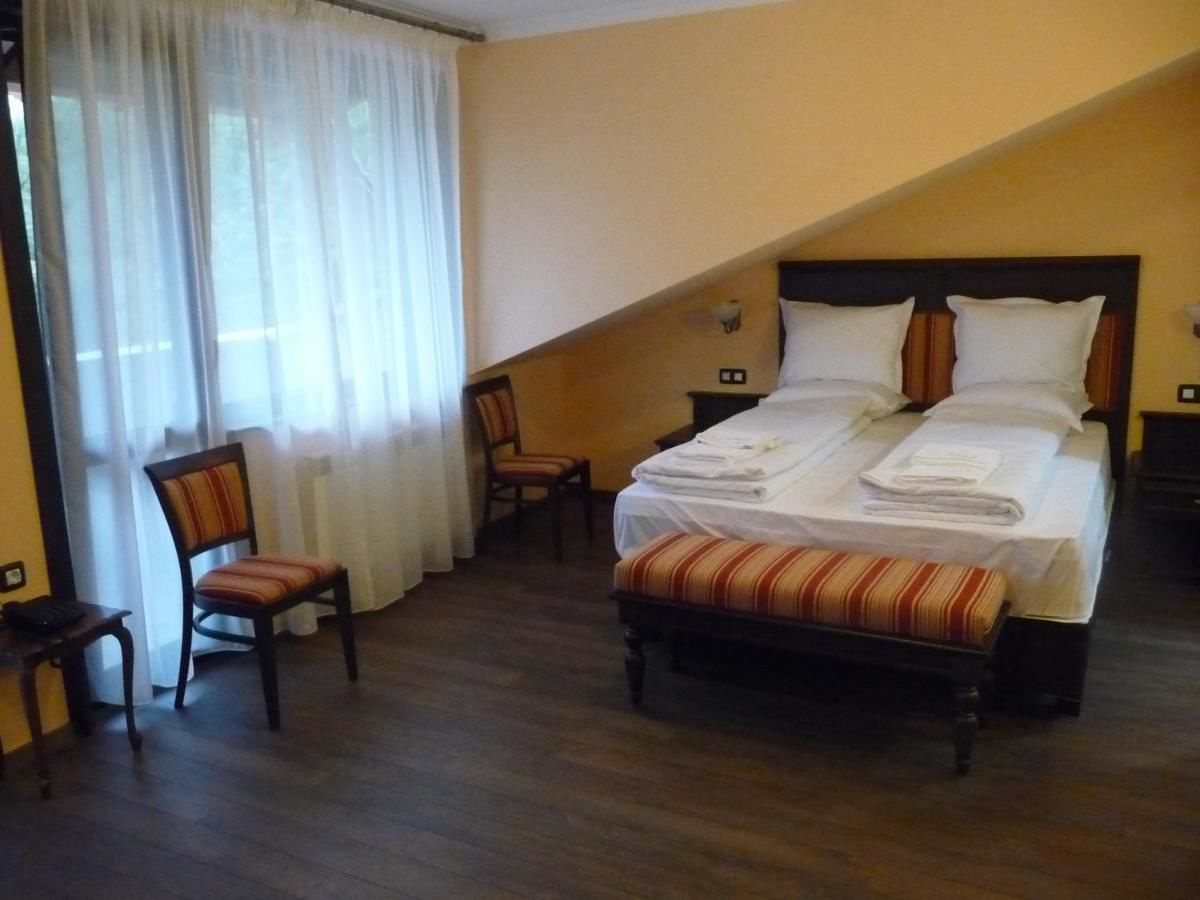 Курортные отели Park Hotel Izvorite Котел